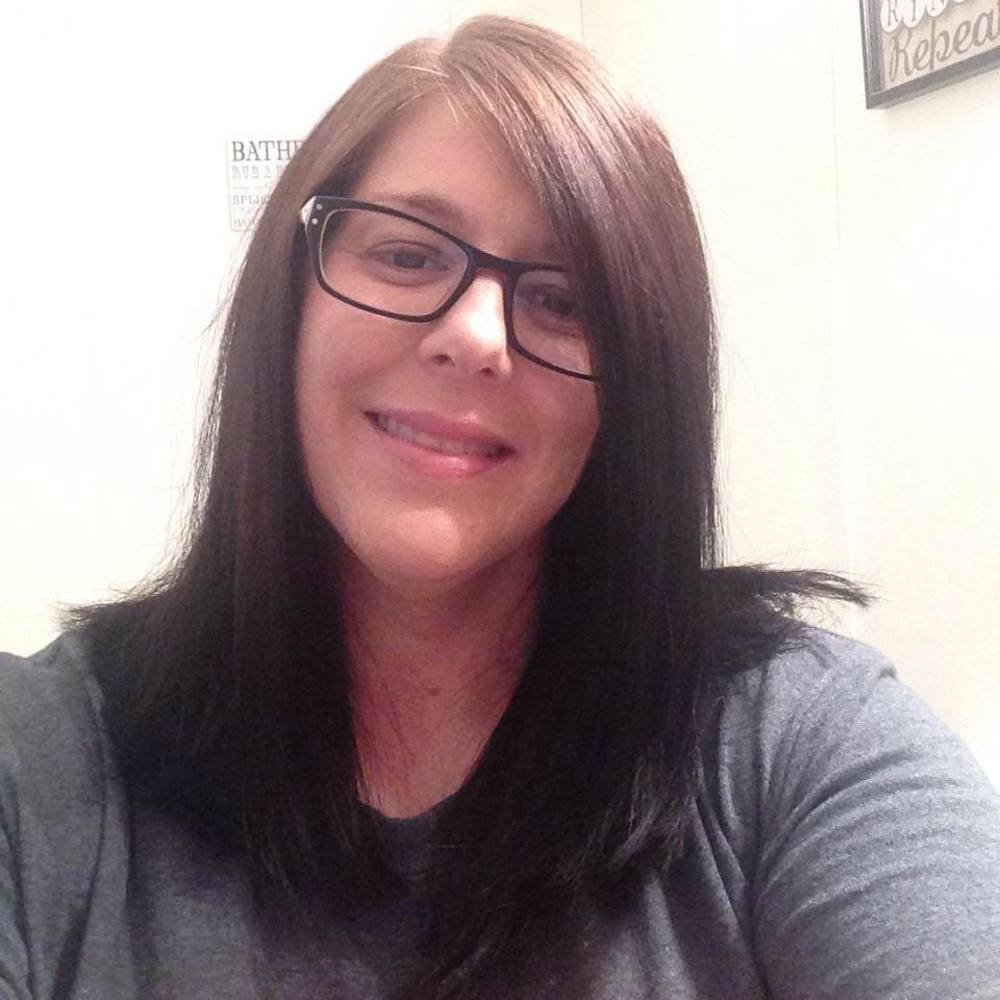 Meet your Posher, Debbie